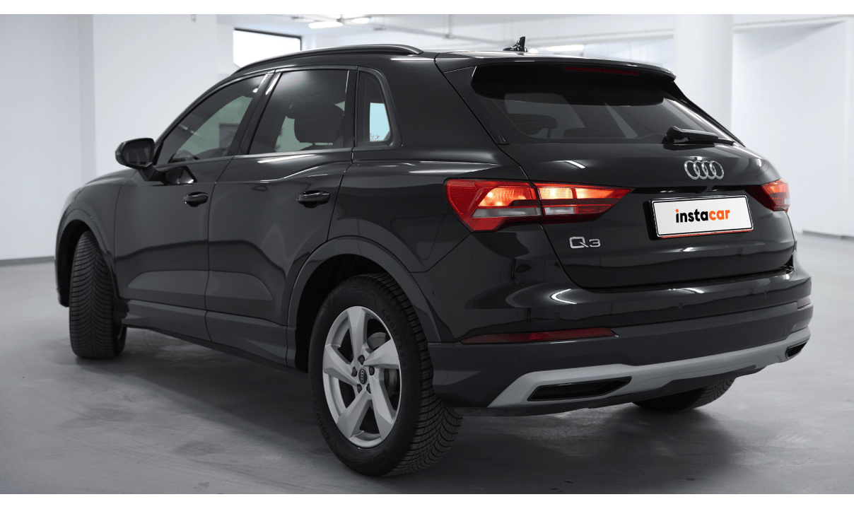 Audi Q3 35 TFSI HYBRID ADVANCED S TRONIC