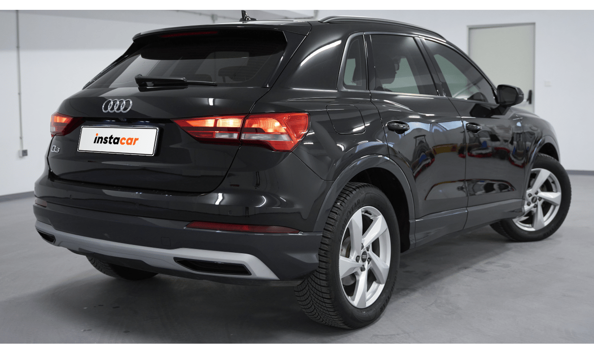 Audi Q3 35 TFSI HYBRID ADVANCED S TRONIC