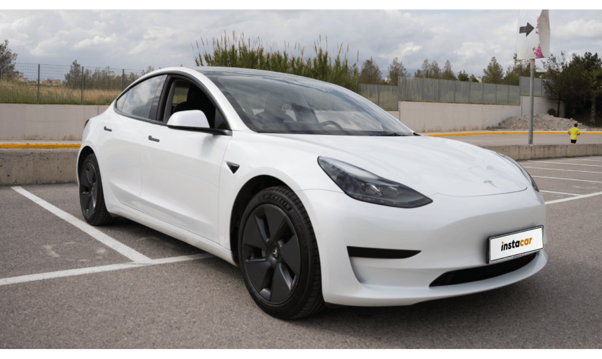 TESLA MODEL 3 LONG RANGE