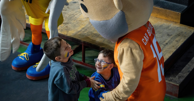 Car Boldie instacar's mascot plays with children with disabilities from ELEPAP