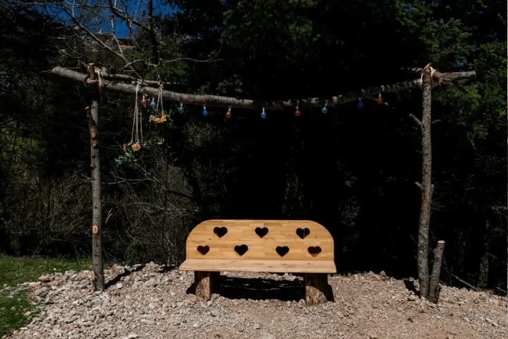 a beautiful bench in Pavliani